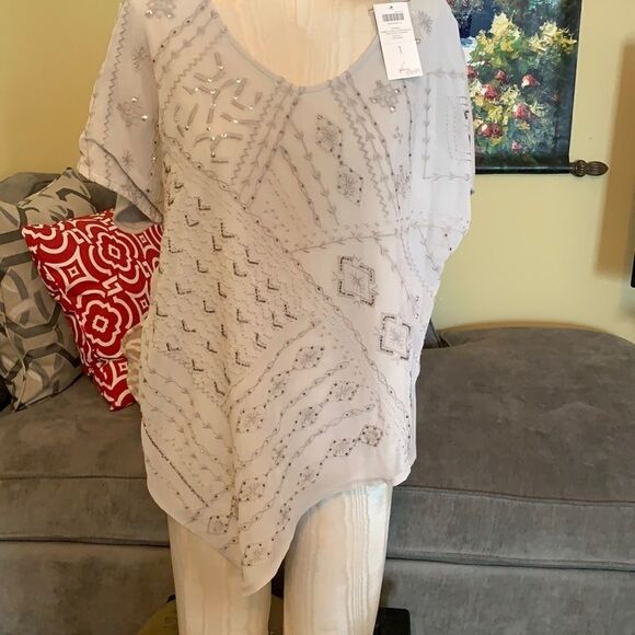 Chicos size 1 tall Blouse - Picture 1 of 10